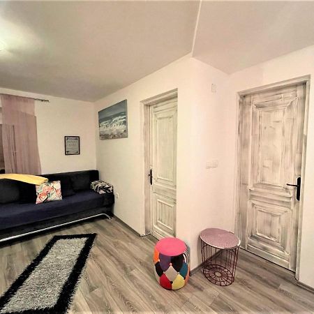 Apartment Chloe Trogir Exterior photo